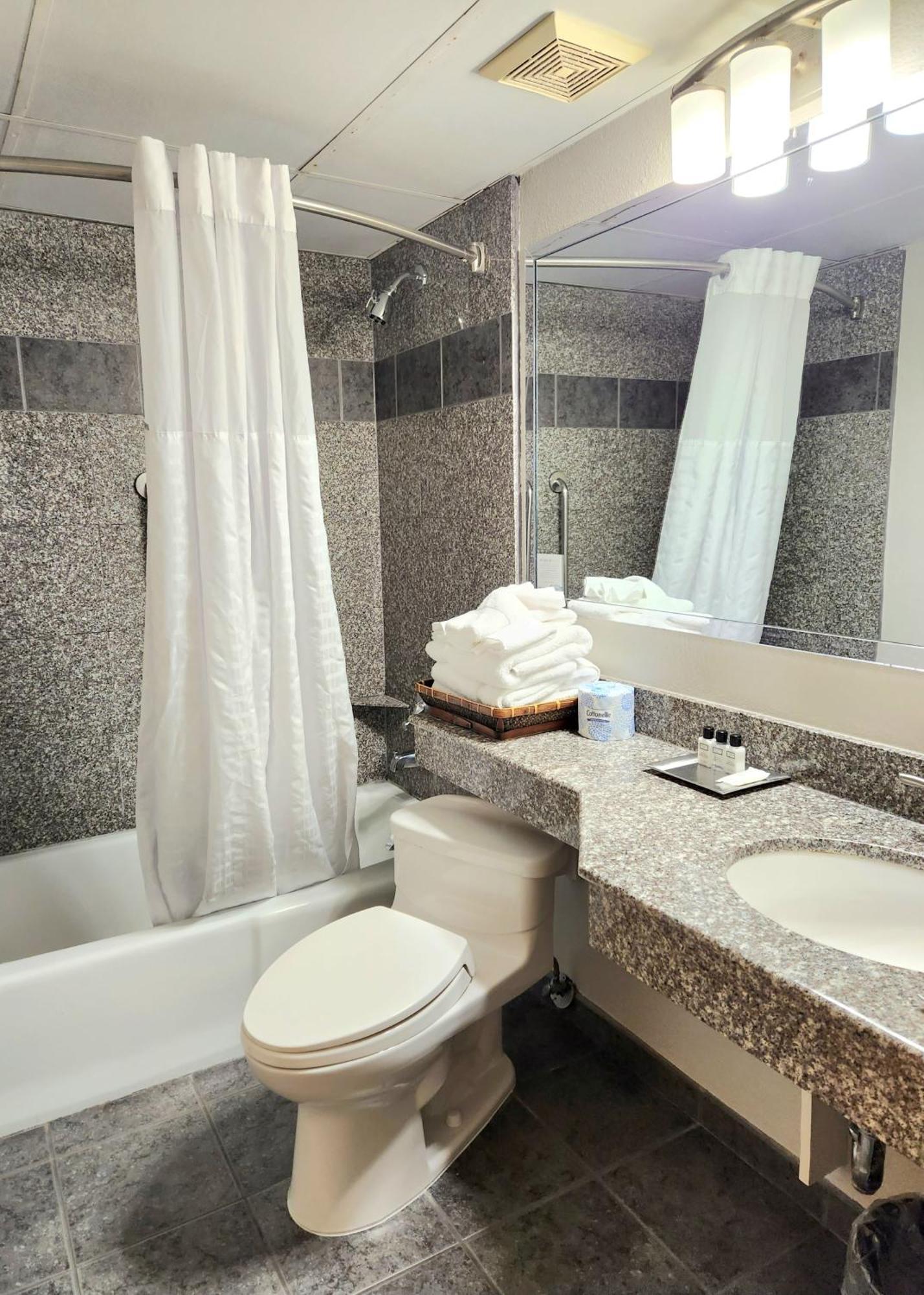 Wyndham Garden Hotel Austin Zewnętrze zdjęcie