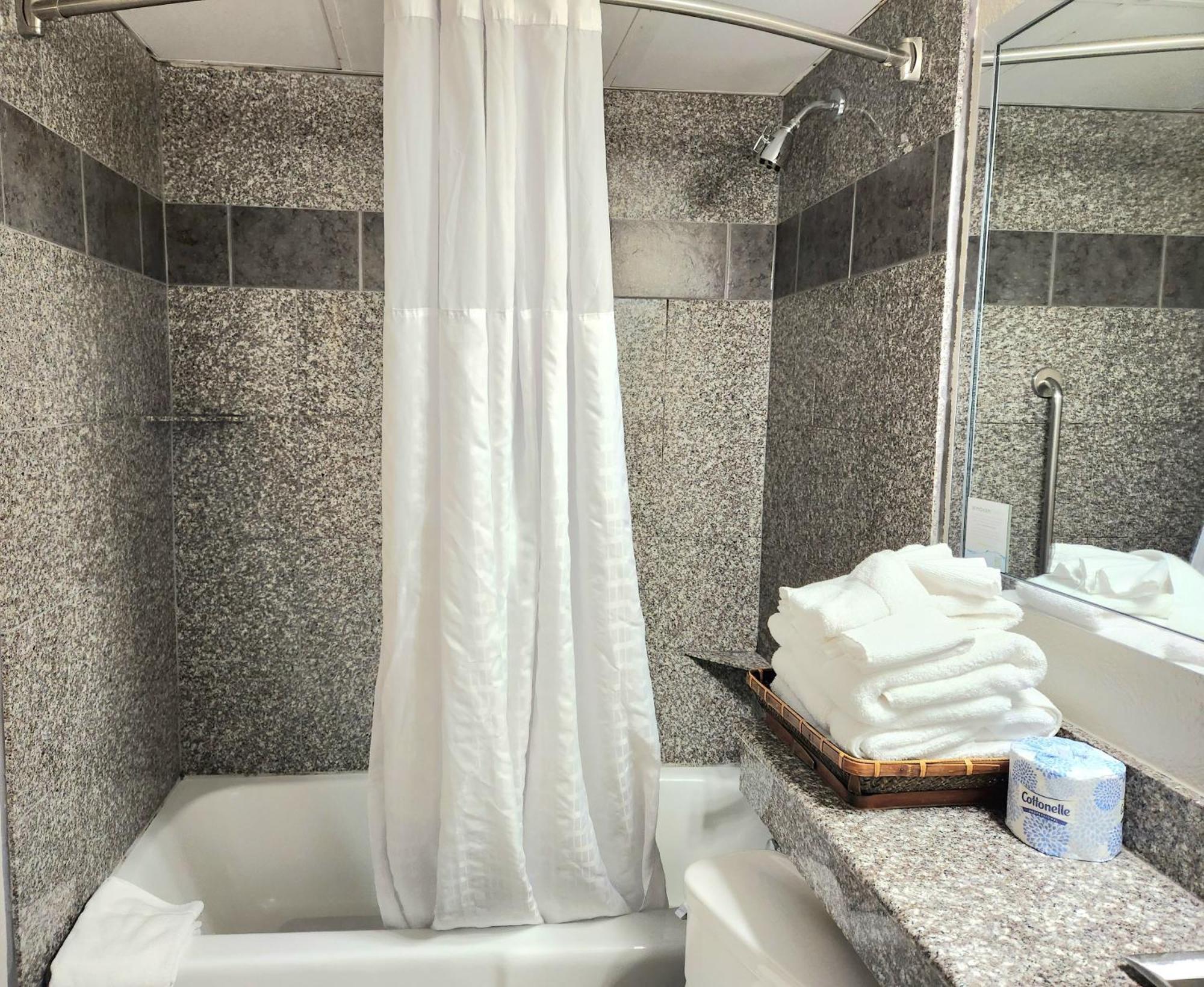 Wyndham Garden Hotel Austin Zewnętrze zdjęcie
