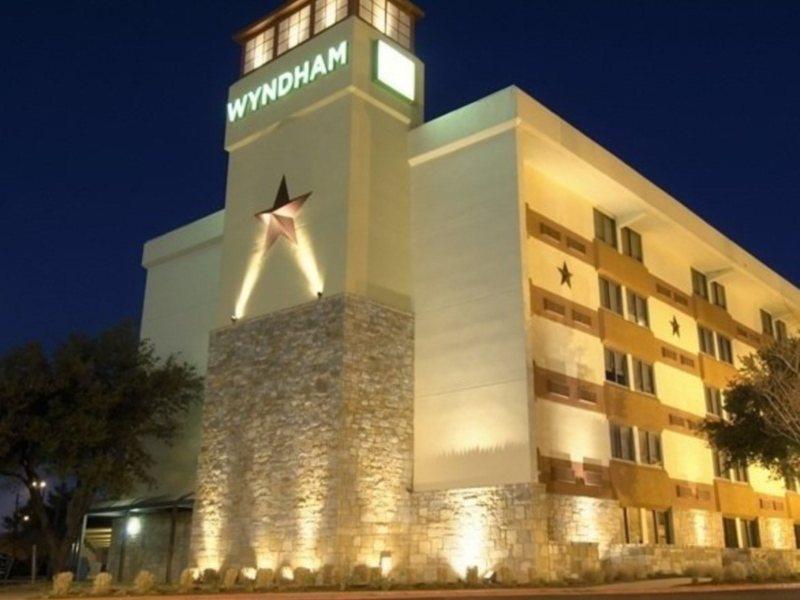 Wyndham Garden Hotel Austin Zewnętrze zdjęcie