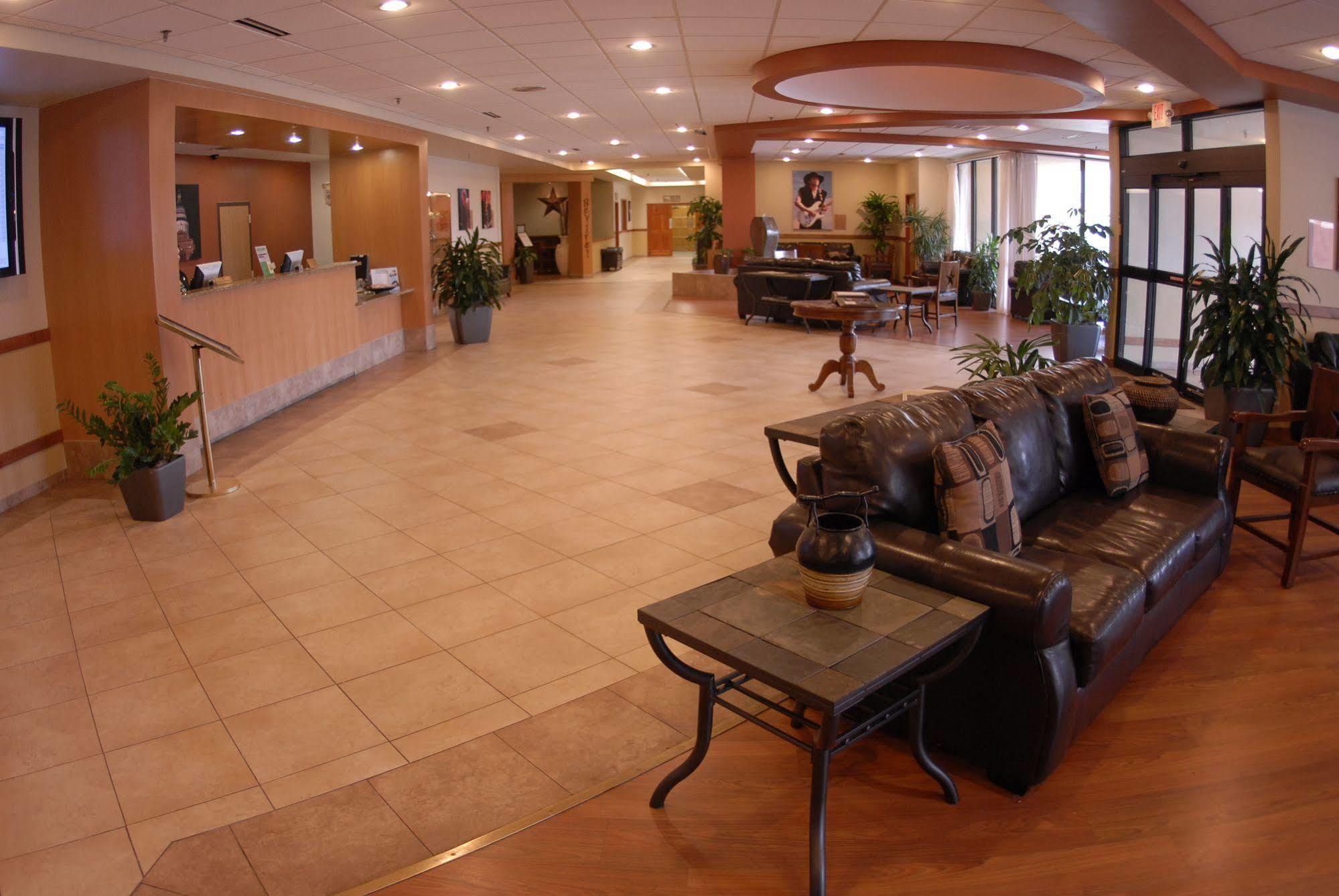 Wyndham Garden Hotel Austin Zewnętrze zdjęcie