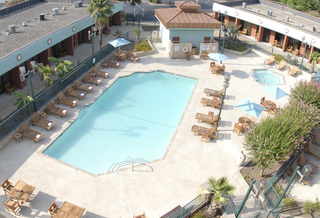 Wyndham Garden Hotel Austin Zewnętrze zdjęcie