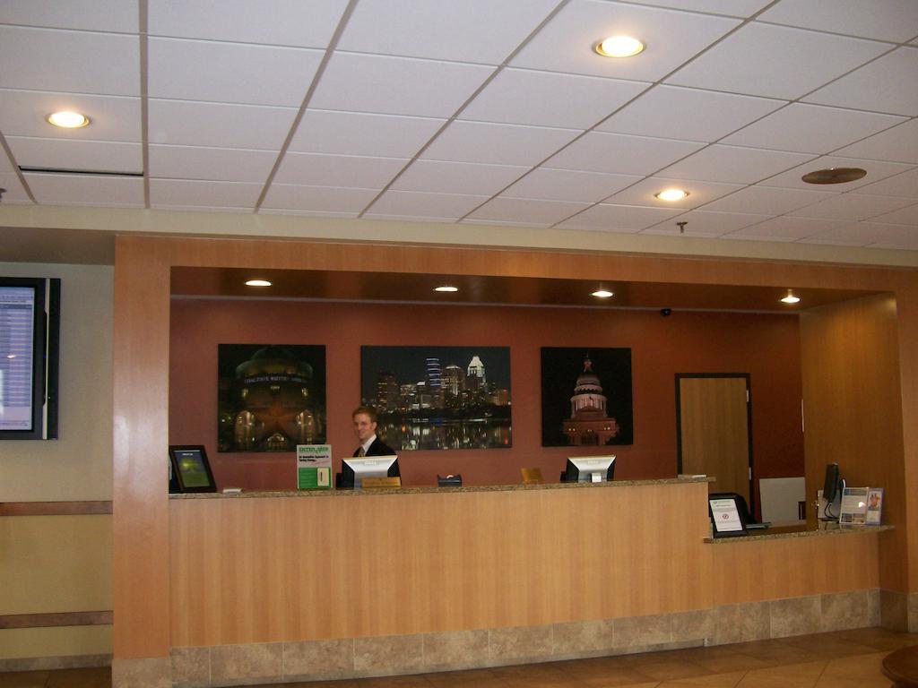 Wyndham Garden Hotel Austin Zewnętrze zdjęcie